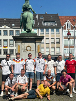 Dritte in D-dorf